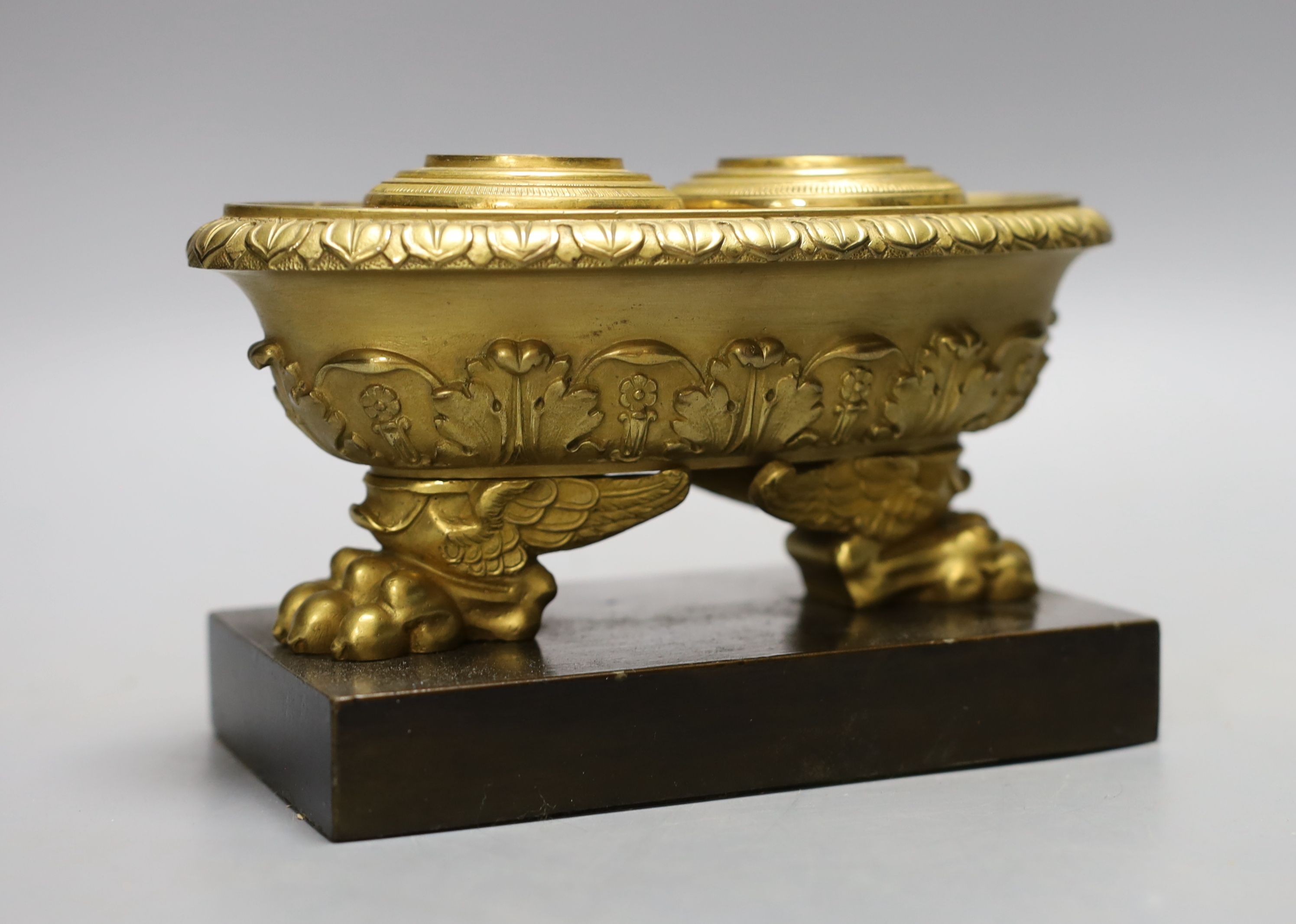 An Empire style ormolu inkstand and a similar gilt metal and marble tortoise paperweight 16cm